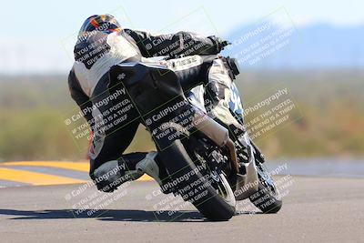 media/Oct-09-2022-SoCal Trackdays (Sun) [[95640aeeb6]]/Turn 9 Backside (120pm)/